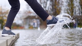 世界首款百分百防水運動鞋，怎麽趟水都不濕，關鍵還透氣 [upl. by Nannie16]