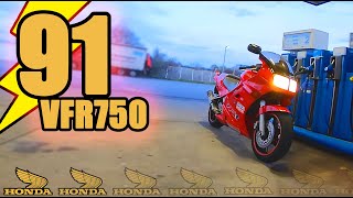 Honda VFR 750  FCKN RETRO HONDA SPORTBIKE  HQ SOUND [upl. by Virginie]