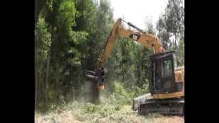 Trituradora forestal para excavadoras y retroarañas [upl. by Rufford]