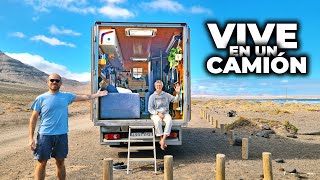 ✅ Increíble CASA en un CAMIÓN camper reconvertido en VIVIENDA  Viajando Simple [upl. by Laurance]