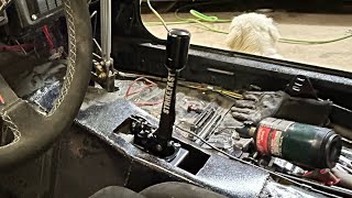 HOW TO INSTALL A STRIKE FAST SHIFTER ON YOUR 350ZG35 CD009 [upl. by Bazar]