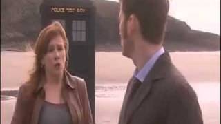 DELETED SCENE The Doctor gives Meta Crisis a piece of the Tardis [upl. by Salter]