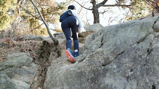 Notorious hiking trail in 4 Celsius sleeveless Terrified boyfriend cries for help🗻 [upl. by Cami]