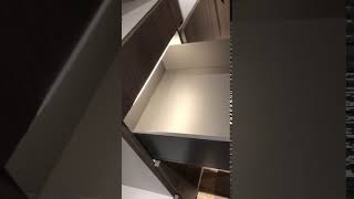 Blum legrabox tip on [upl. by Hanauq]