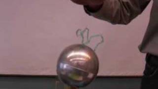 Van de Graaff Generator Demo [upl. by Cormier]