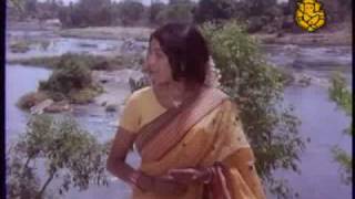 Song quotModalane Dinave Olidequot from Kannada Movie quotPaavana Gangaquot [upl. by Lynnet]