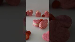 Swiss Macarons 💕 Macarrones Merengue Suizo strawberry heart recipe [upl. by Ahgiel]