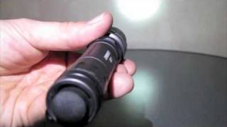 Surefire LX2 LED Taschenlampe [upl. by Sylram]