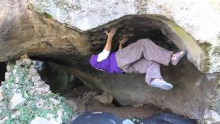 Vitorchiano bouldering  Fortebraccio da Montone 8a fa [upl. by Diver764]