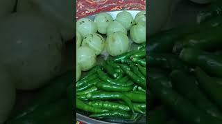 Amla aur mirch roti food foodie cooking punjabi desifood freefiarmax vadarecipefoodiefriday [upl. by Delcine]