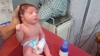 New born premature pretam low birth weight 3kg baby havinga teeth baby is beautifull cleaning done💞🥰 [upl. by Nnaj830]