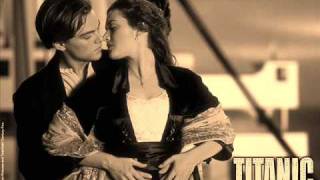 Titanic Canción en Español  Mi Corazón Continuara [upl. by Ylus]