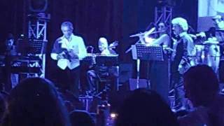 Dariush feat Faramarz Aslani  Divar Live MARITIM BONN 22102011 [upl. by Ihcas]