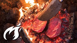 Wie du das saftigste AscheSteak Caveman grillst ASMR 🔥🔥🔥 [upl. by Coben]