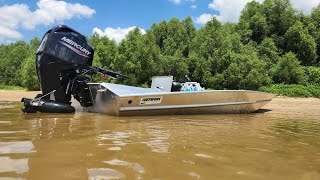 Southfork 1752 40 horse flat bottom outboard jet on the river in Arkansas [upl. by Safire520]