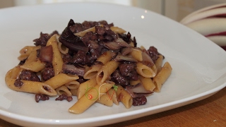 PENNE CON RADICCHIO SALSICCIA E TALEGGIO  Buono Facile Veloce [upl. by Ahsiugal985]