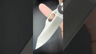 Fidgety Button Lock Knife  Kizer Cormorant [upl. by Quinn]