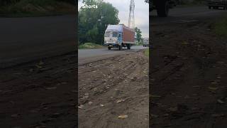 Hii speed running Bharat Benz amp Tata container truckrespectdrivers 🚛🚛 [upl. by Ailecnarf767]