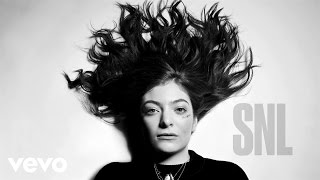 Lorde  Liability Live On SNL2017 [upl. by Arit4]