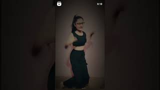 Akhiyan de kol Kriti Sanon do patti dance cover tannu like share subscribe trendingsongshort [upl. by Nrubloc356]