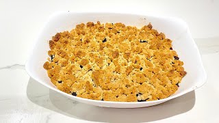 UN DELICIEUX CRUMBLE AUX FRUITS PRET EN PEU DE TEMPS [upl. by Darmit]