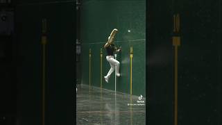 CLEAN catch off the wall by Julen battlecourt jaialai miami [upl. by Yerok646]