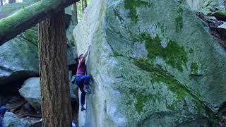 Squamish Bouldering Superdyke V3 [upl. by Chrisman134]