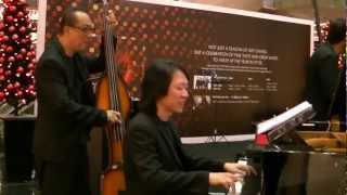 Feliz Navidad Jazz music by Nicholas Lim Trio  Paragon Music En Vogue 17 Dec 12 [upl. by Petronella]