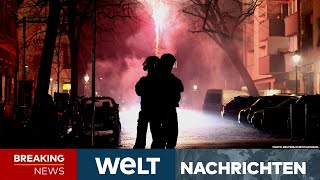 BERLIN SilvesterAusschreitungen Böller und Raketen auf Polizei Über 300 Festnahmen  WELT LIVE [upl. by Aeel]