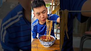 This boy ate the chowmein soup in a unique wayshortvideo [upl. by Euqnimod]