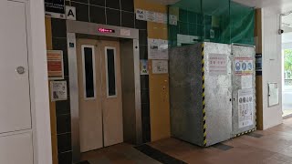 HistoricalBlock 193 Bukit Batok Goldstar Elevator Lift B Shutdown [upl. by Lemhar]