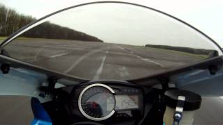 2011 Suzuki GSXR600 flat out [upl. by Tewfik]