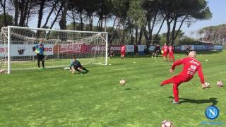 Allenamento portieri a Castel Volturno [upl. by Lrae]