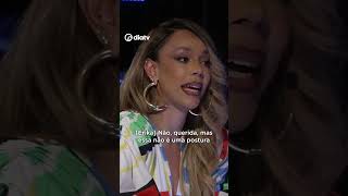 Será que Erika Hilton daria uma cadeirada na Blô 🪑👀  Cortes De Frente com Blogueirinha [upl. by Nicki219]