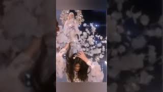 VICTORIA SECRET FASHION SHOW brokedown victoriasecret victoriasecretmodel [upl. by Letitia]