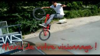 Gradignan  Ride en BMX au skate park [upl. by Beane]