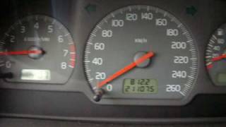 volvo s40 20tauto acceleration 0140kmh [upl. by Sobmalarah]