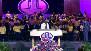 Bishop Darrell Hines PreachingPRAISE BREAK at Perfecting Fellowship Holy Convocation 2017 [upl. by Lotta]