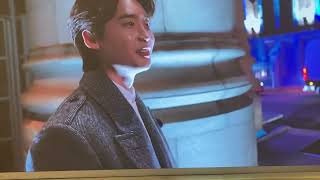 イ・ジョンソク イジョンソク Lee Jong Suk in London [upl. by Santos]