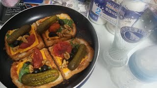 Gherkin pickle pizza ㅡmaking [upl. by Jd912]