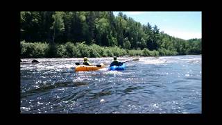 Québec  Packraft aux Rapides du Pin Rivière Rouge [upl. by Iorgos543]