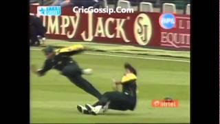 Saqlain Mushtaqs Epic Last Over vs England 2001 [upl. by Halil]