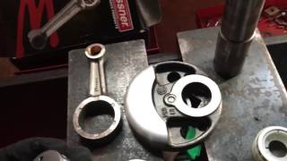 Crank shaft rebuild tips for four stroke crf 250 2007 Wossner con rod kit fitting [upl. by Ppik609]