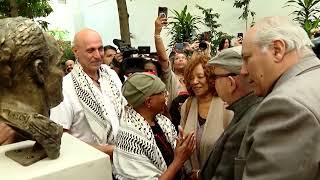 Writer Alice Walker unveils bust of Langston Hughes in Havana Cuba [upl. by Mayhew]