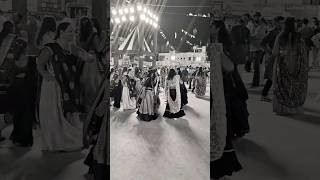 Sanedo sanedo lal sanedo music dance 💃 garba nights feed shortvideo baroda viral [upl. by Dry]