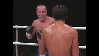 Ramon Dekkers vs Kenichi Ogata 14111998 [upl. by Nylsaj214]