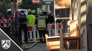 Nach Hauseinsturz in Düsseldorf  Feuerwehr birgt Leichen [upl. by Marigold603]