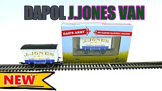 DONT PANIC REVIEW DAPOL J JONES VENT VAN [upl. by Violette]