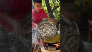 Chef Seyhak cook river fish with skills [upl. by Hibben]