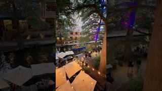 Celebrate the Holidays on the Riverwalk in San Antonio Texas  Brenners on the sanantonioriverwalk [upl. by Ettenajna931]